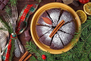 Pieczemy świąteczny tort – jakie akcesoria Ci się przydadzą?
